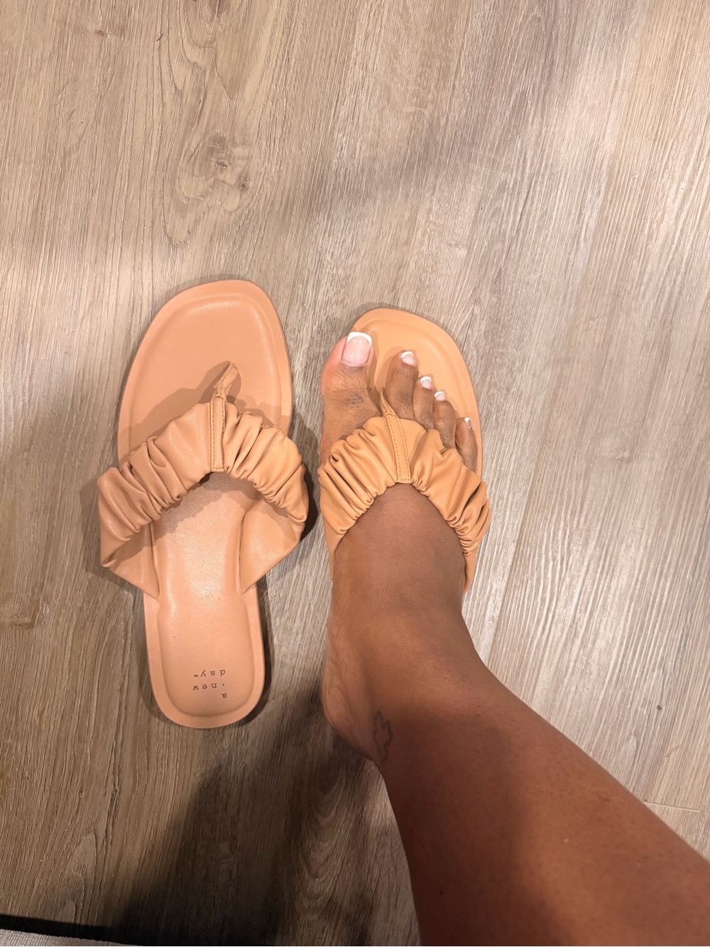 Target Women's Ruched Slide Sandals in Tan size 11